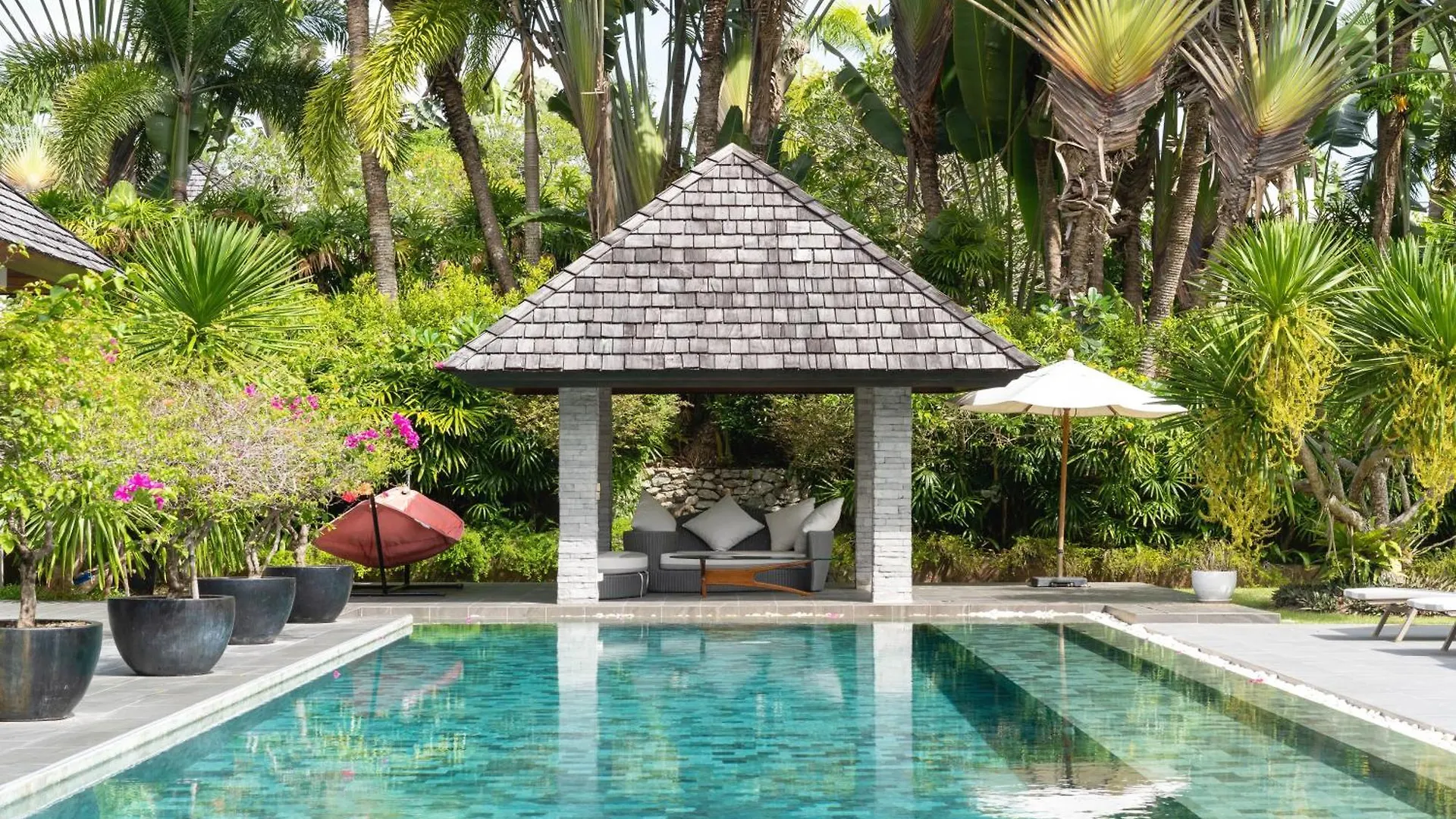 Luxury 3Br Villa C Layan Estate, Idyllic Retreat Near Beach 0*, Layan Plajı Tayland